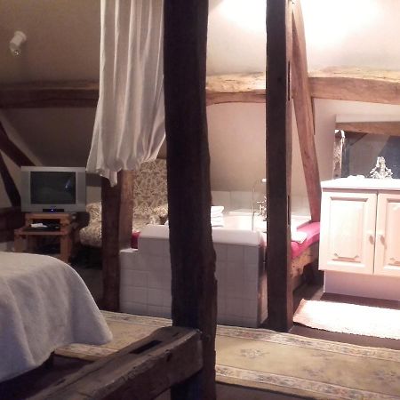 L'Auberge Du Faisan Dore Saint-Florent-le-Jeune Ngoại thất bức ảnh
